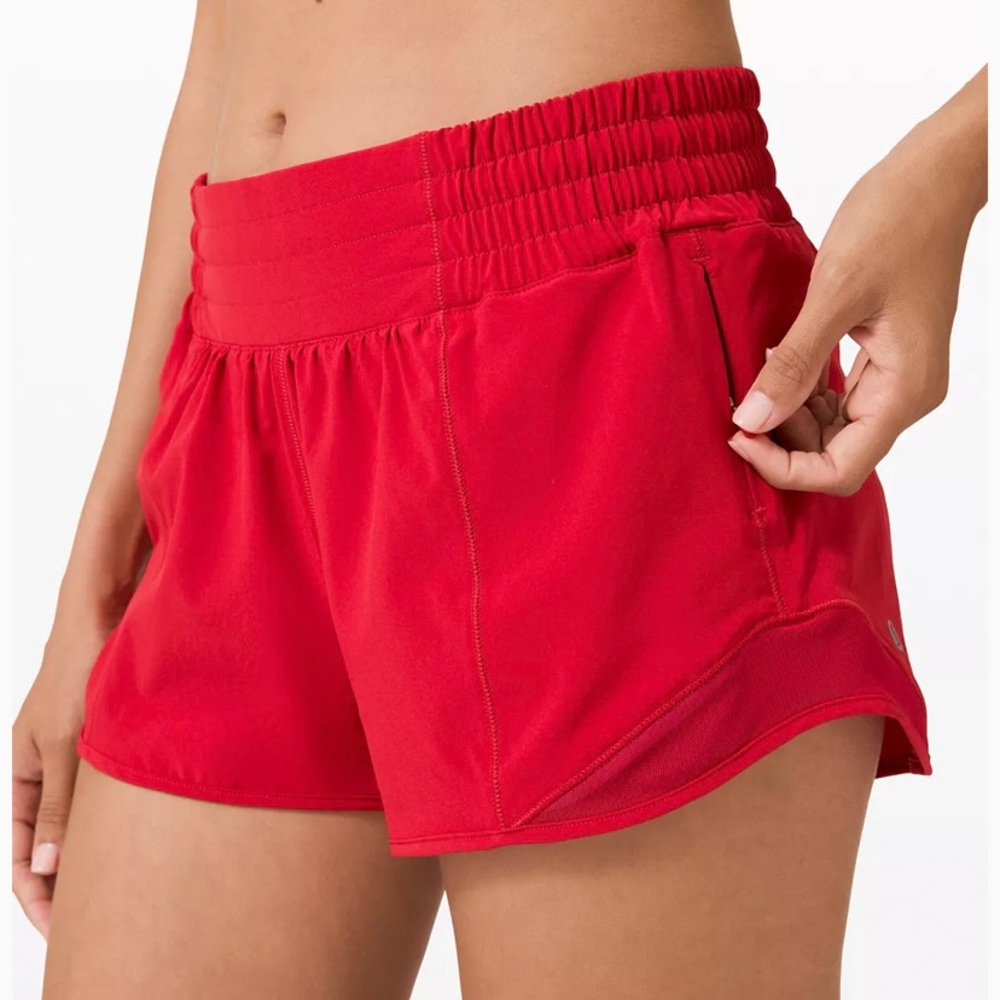 Hotty Hot high rise lululemon shorts 2.5 inseam